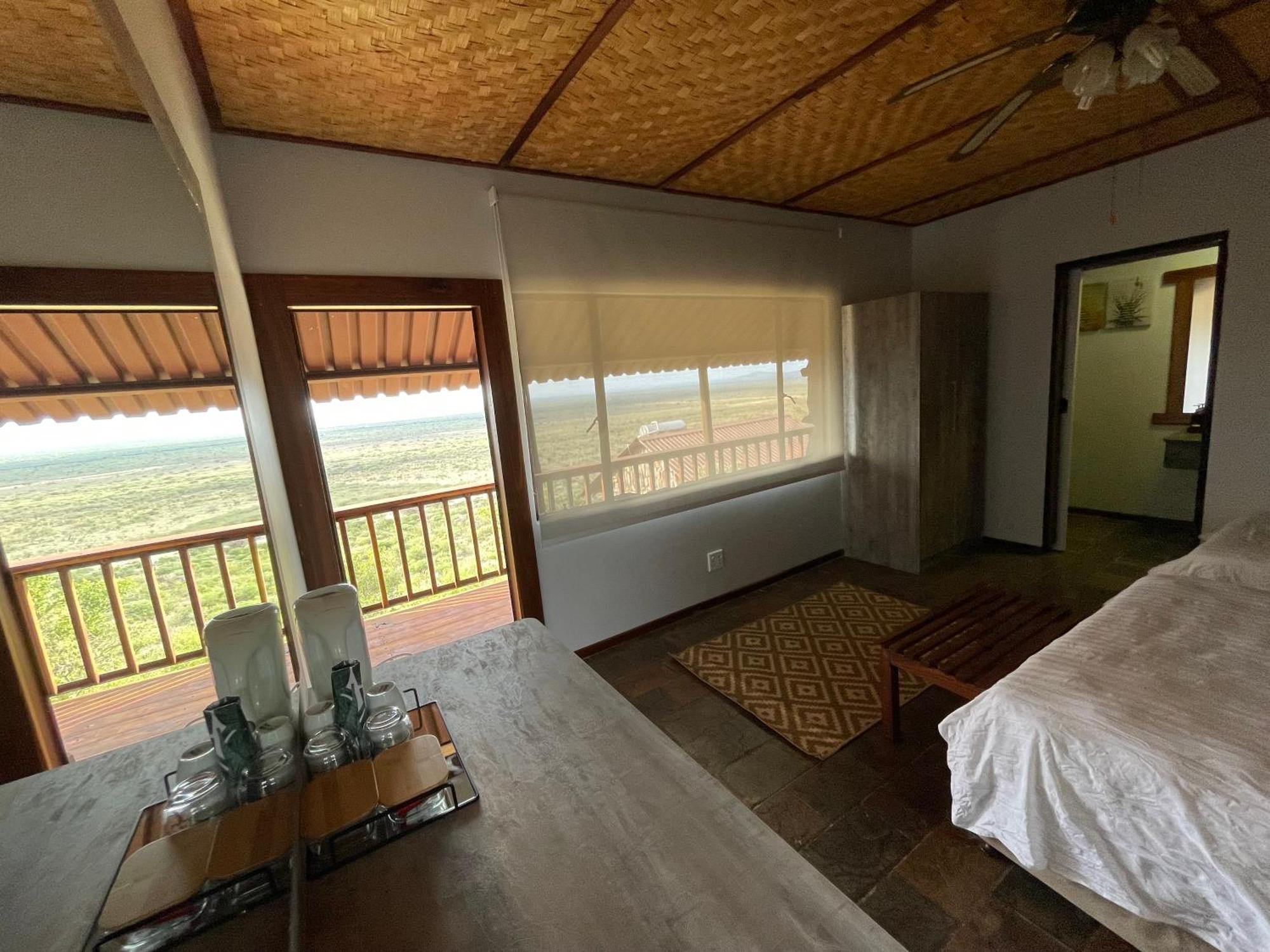 Aloegrove Safari Lodge 옷지와롱고 외부 사진